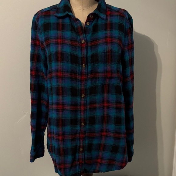 American Eagle Outfitters Tops - American Eagle Outfitters Plaid Shirt - Blue and Red